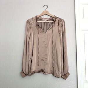 Philosophy Women's Blouse in Soft Tan